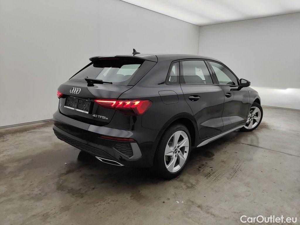 Audi  A3 Audi  Sportback 1.4 40 TFSI e S Line 5d #2