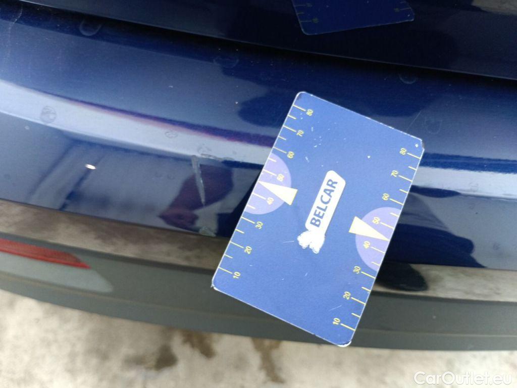 Audi  Q3 Audi  35 TDI S Tronic Business Edition 5d #34