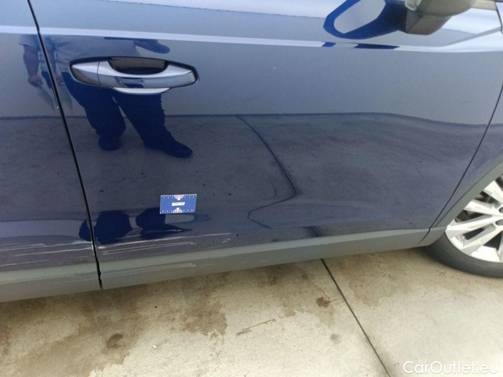 Audi  Q3 Audi  35 TDI S Tronic Business Edition 5d #45