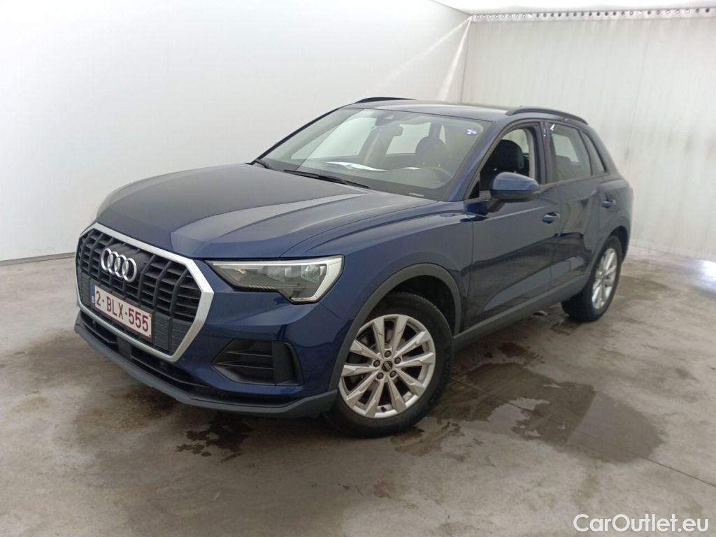 Audi  Q3 Audi  35 TDI S Tronic Business Edition 5d #1