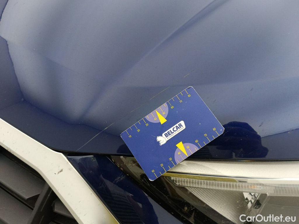 Audi  Q3 Audi  35 TDI S Tronic Business Edition 5d #31