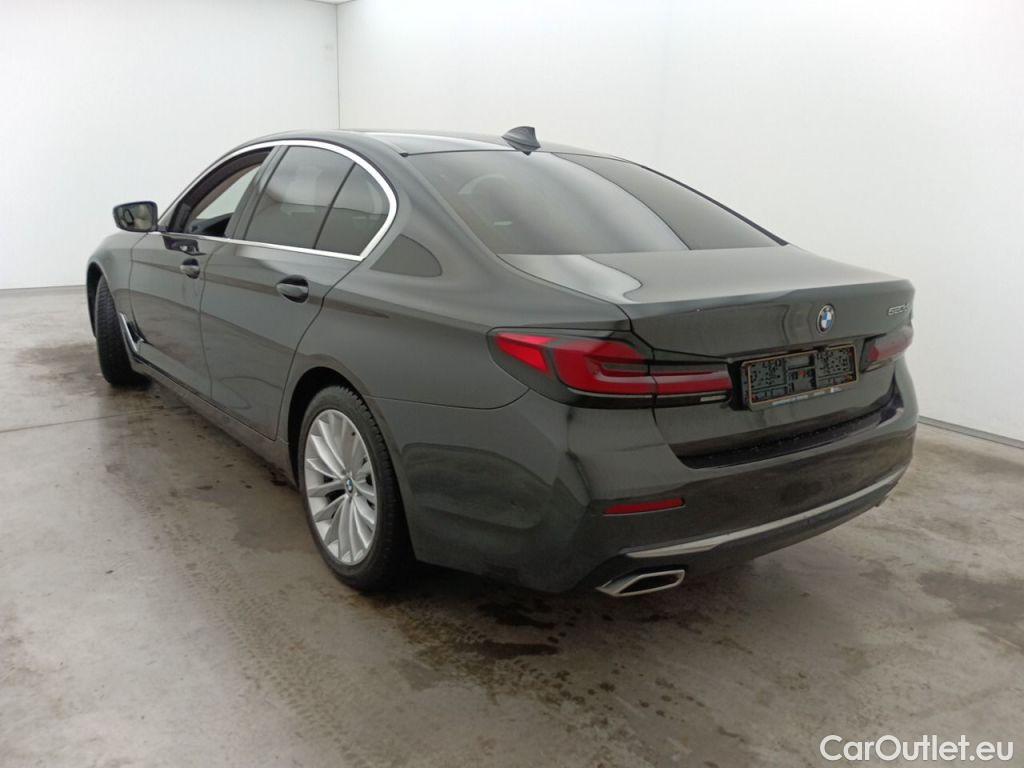 Bmw  Serie 5 BMW 5 DIESEL - 2020 520 dA 190 MHD 4d #7