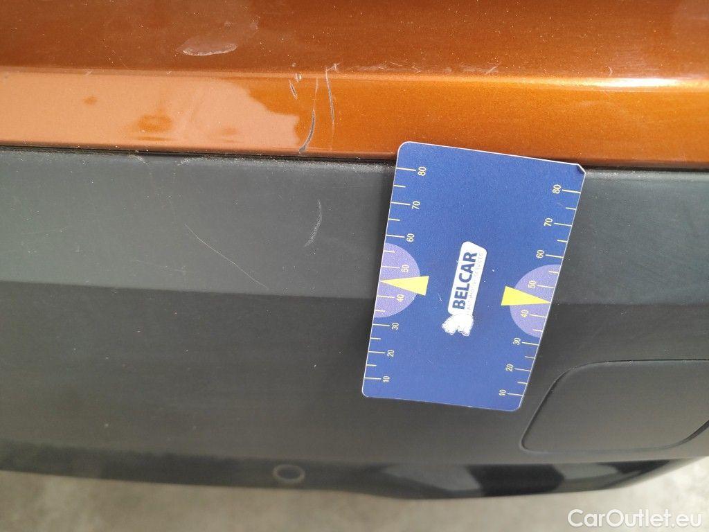 Citroen  C4 Citroën  1.5 BlueHDi 130 S&S EAT8 Shine 5d #40