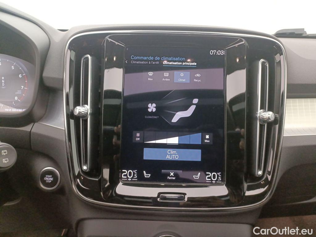 Volvo  XC 40 Volvo XC40 T3 Geartronic Momentum Pro 5d #31