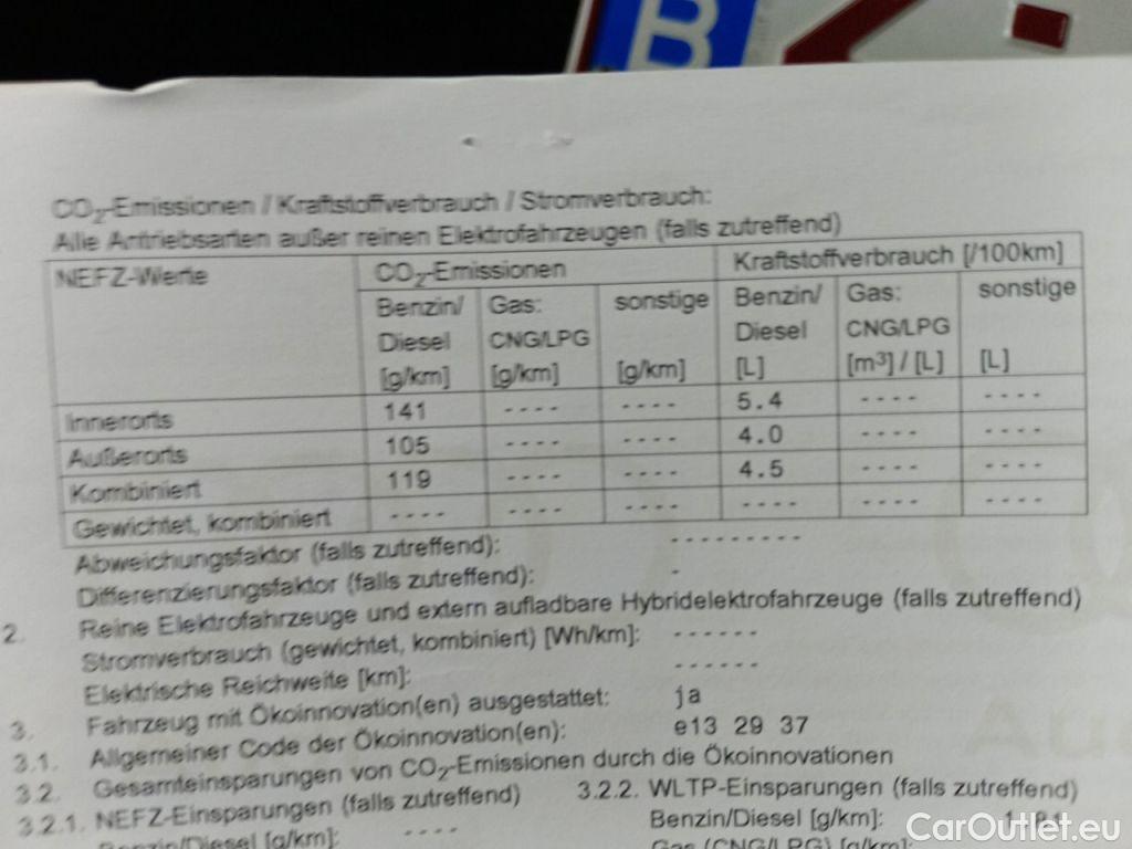 Audi  Q3 Audi  35 TDI S Tronic Business Edition 5d #12