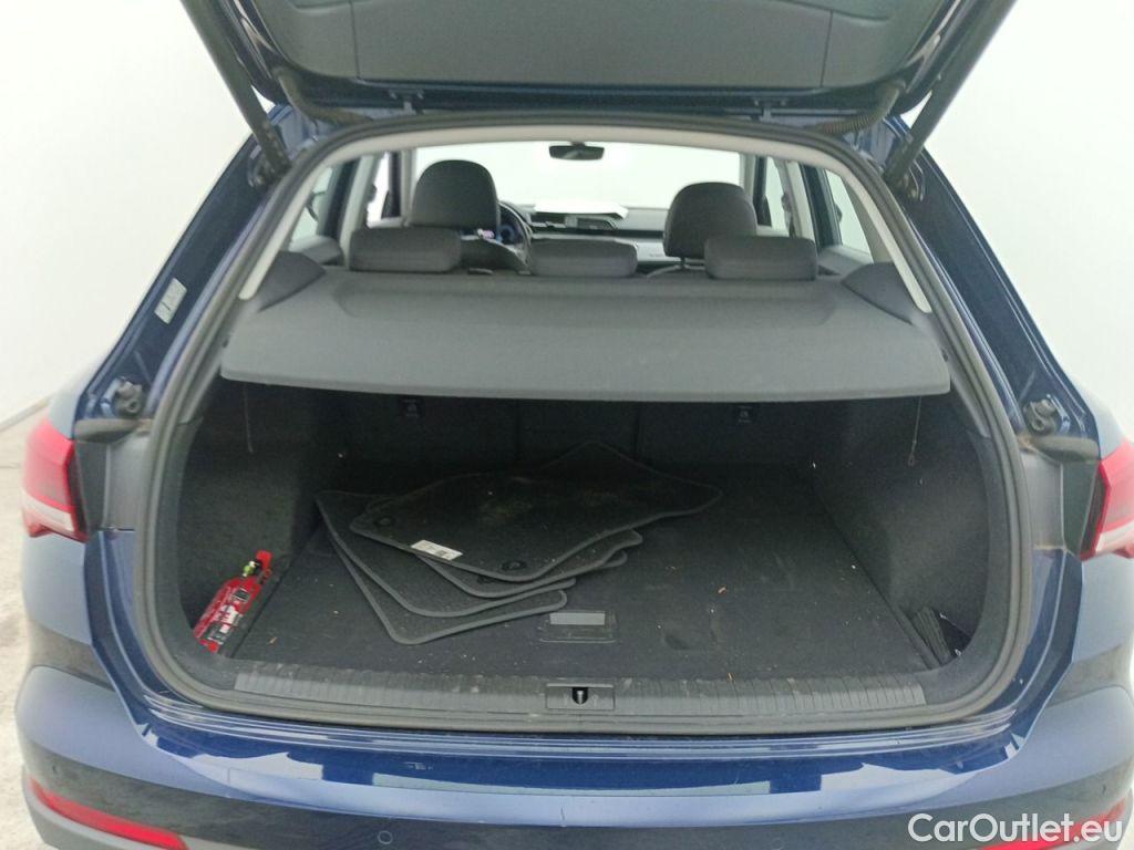 Audi  Q3 Audi  35 TDI S Tronic Business Edition 5d #14