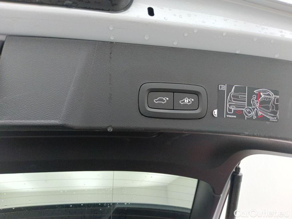Volvo  XC 40 Volvo XC40 T4 Recharge Geartronic Inscription Expr. 5d #25