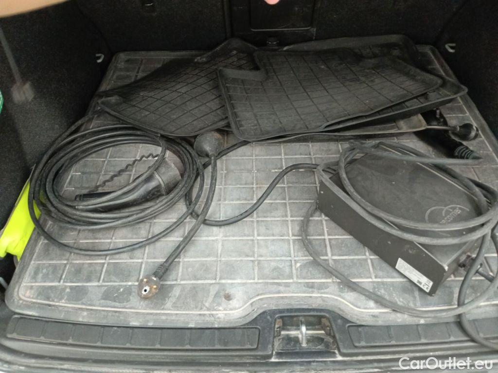 Volvo  XC 40 Volvo XC40 T4 Recharge Geartronic Inscription Expr. 5d #18