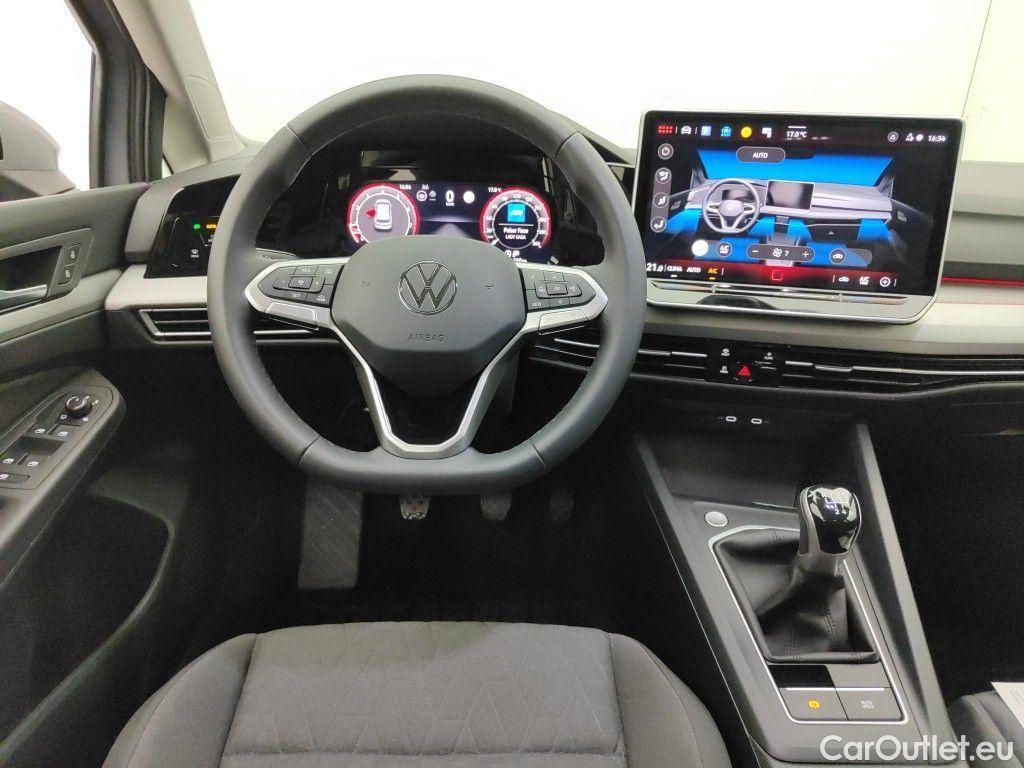 Volkswagen  Golf  Volkswagen VIII 1.5 TSI 85kW Life Business 5d #9