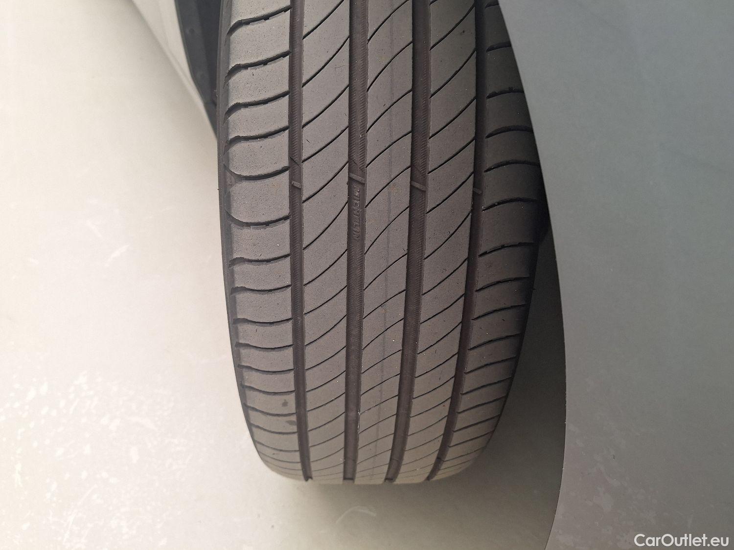 Bmw  Serie 2 BMW, 2-serie Gr.Coupé '19, BMW 2 Reeks Gran Coupé 216dA (85kW) 4d #13