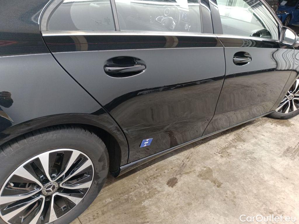 Mercedes  A-Klasse Mercedes-Benz  Limousine A 180 Business Solution 4d #48