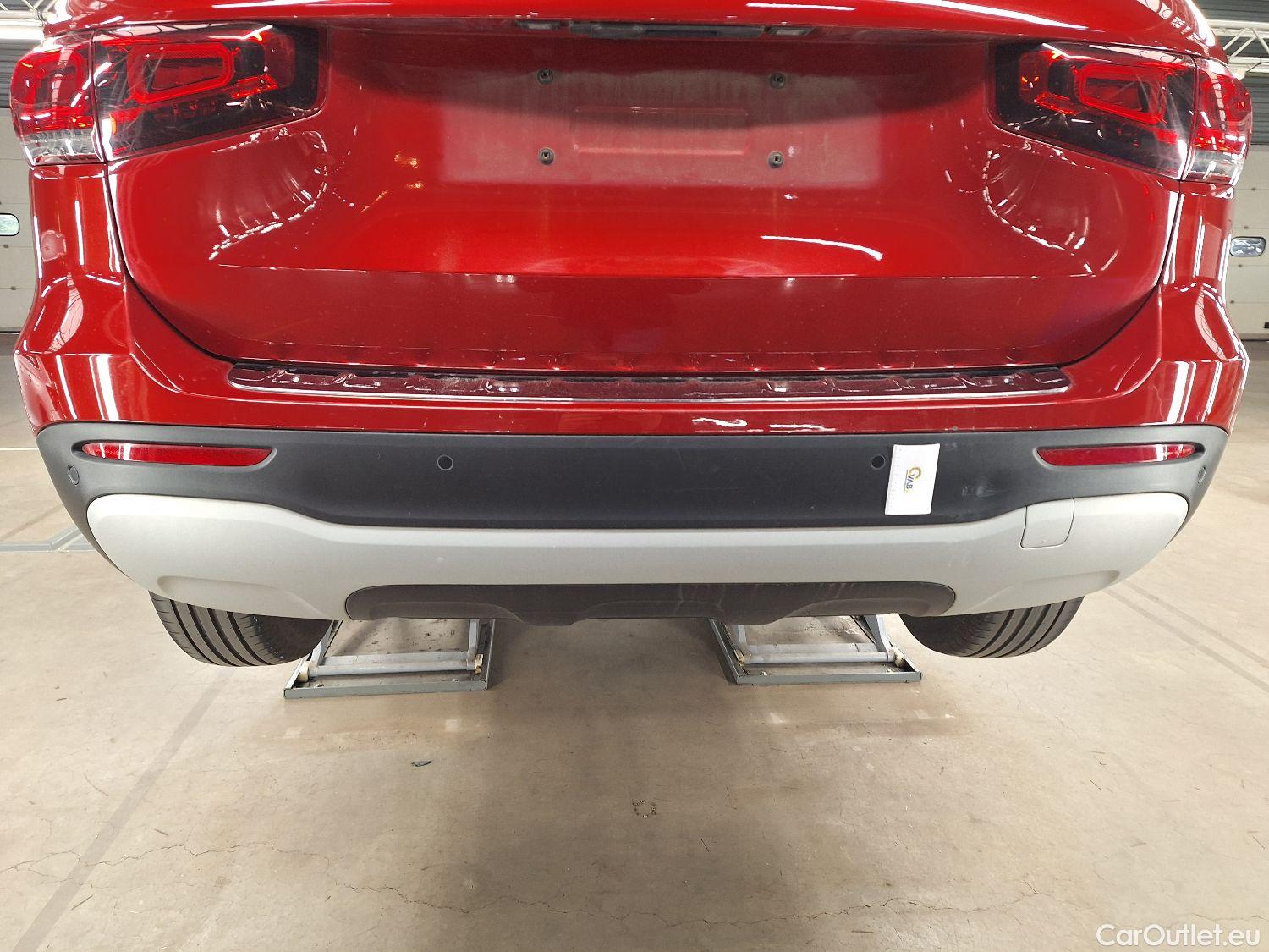 Mercedes  GLB Mercedes,  '19, Mercedes-Benz   180 d 5d 7pl #3