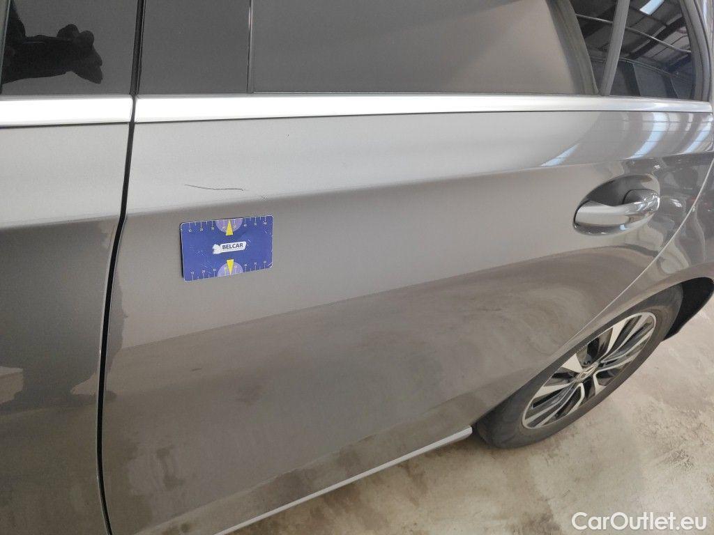 Mercedes  A-Klasse Mercedes-Benz  Limousine A 180d Business Solution Aut. 4d #38