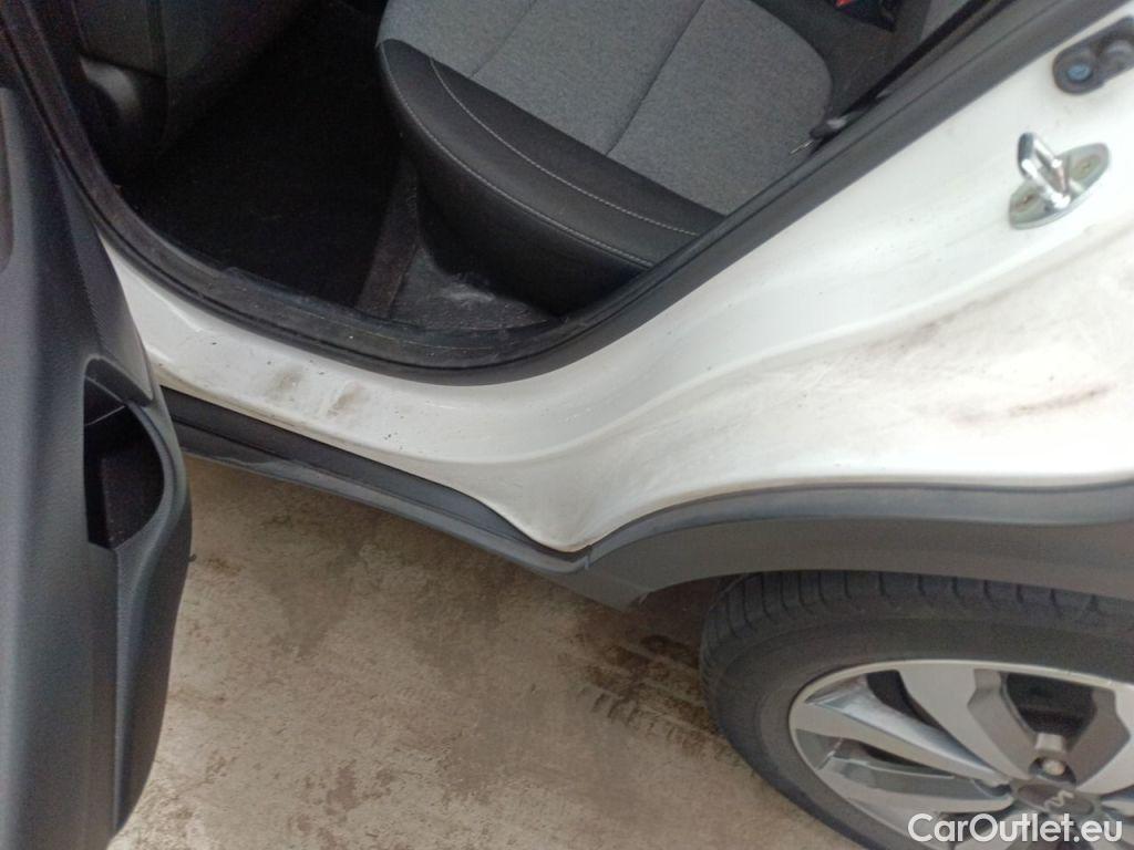 KIA  STONIC KIA  1.0 T 100 Urban Edition 5d #44