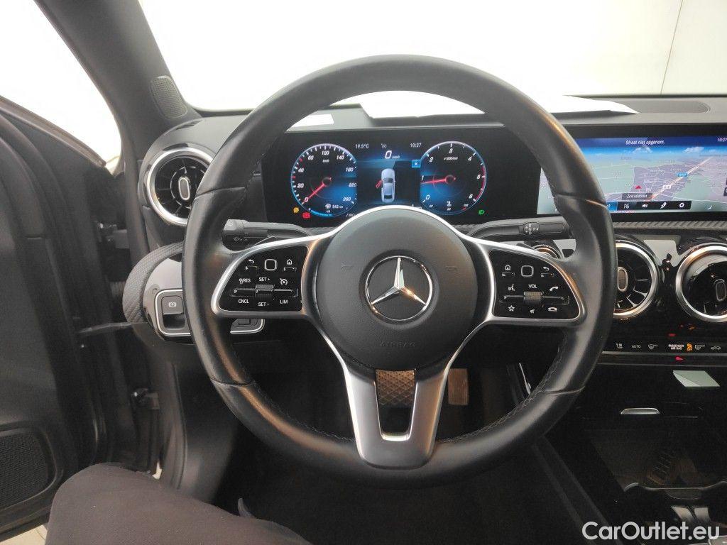 Mercedes  A-Klasse Mercedes-Benz  Limousine A 180d Business Solution Aut. 4d #31