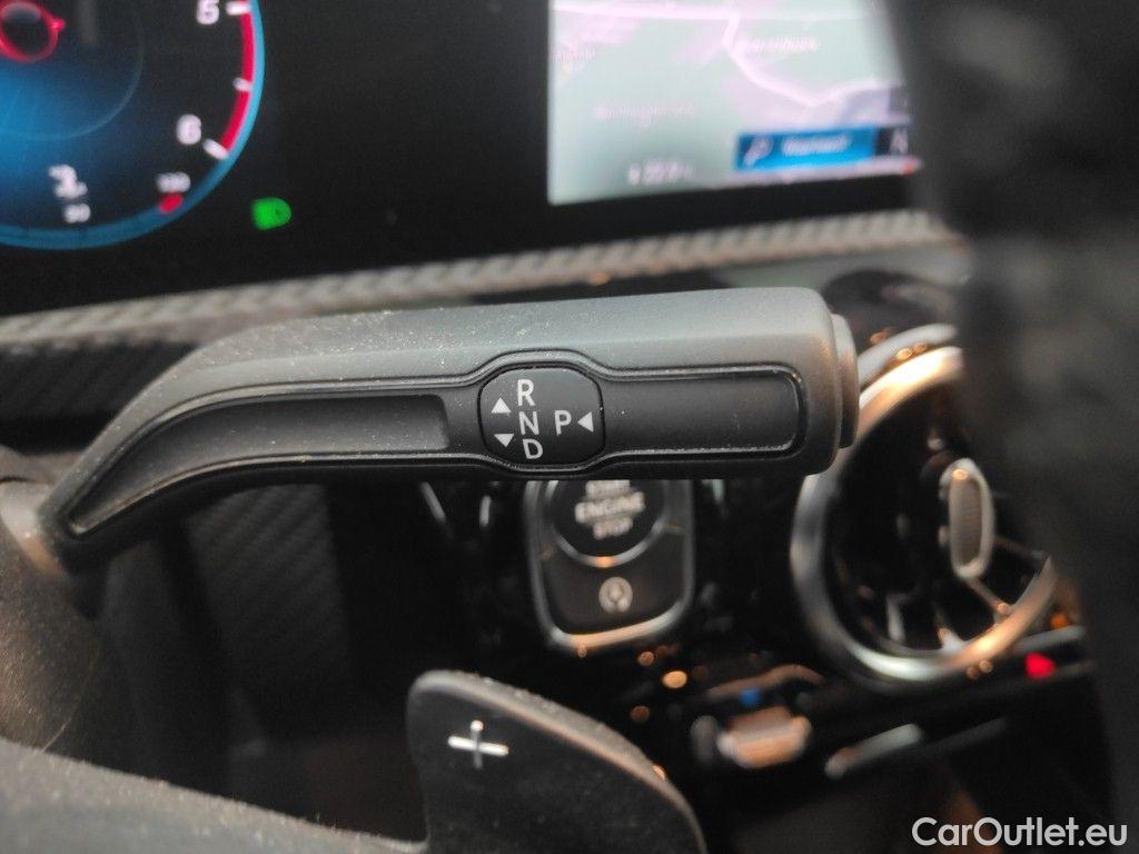 Mercedes  A-Klasse Mercedes-Benz  Limousine A 180d Business Solution Aut. 4d #32