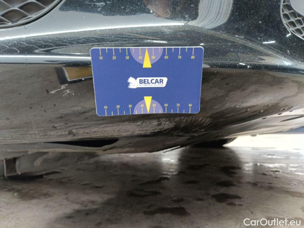 Mercedes  A-Klasse Mercedes-Benz  Limousine A 180 Business Solution 4d #35