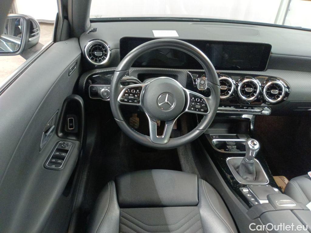 Mercedes  A-Klasse Mercedes-Benz  Limousine A 180 Business Solution 4d #9