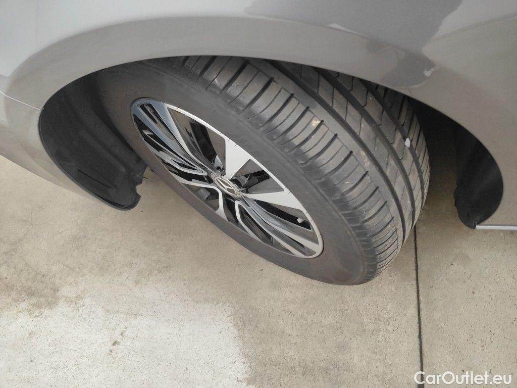 Mercedes  A-Klasse Mercedes-Benz  Limousine A 180d Business Solution Aut. 4d #16