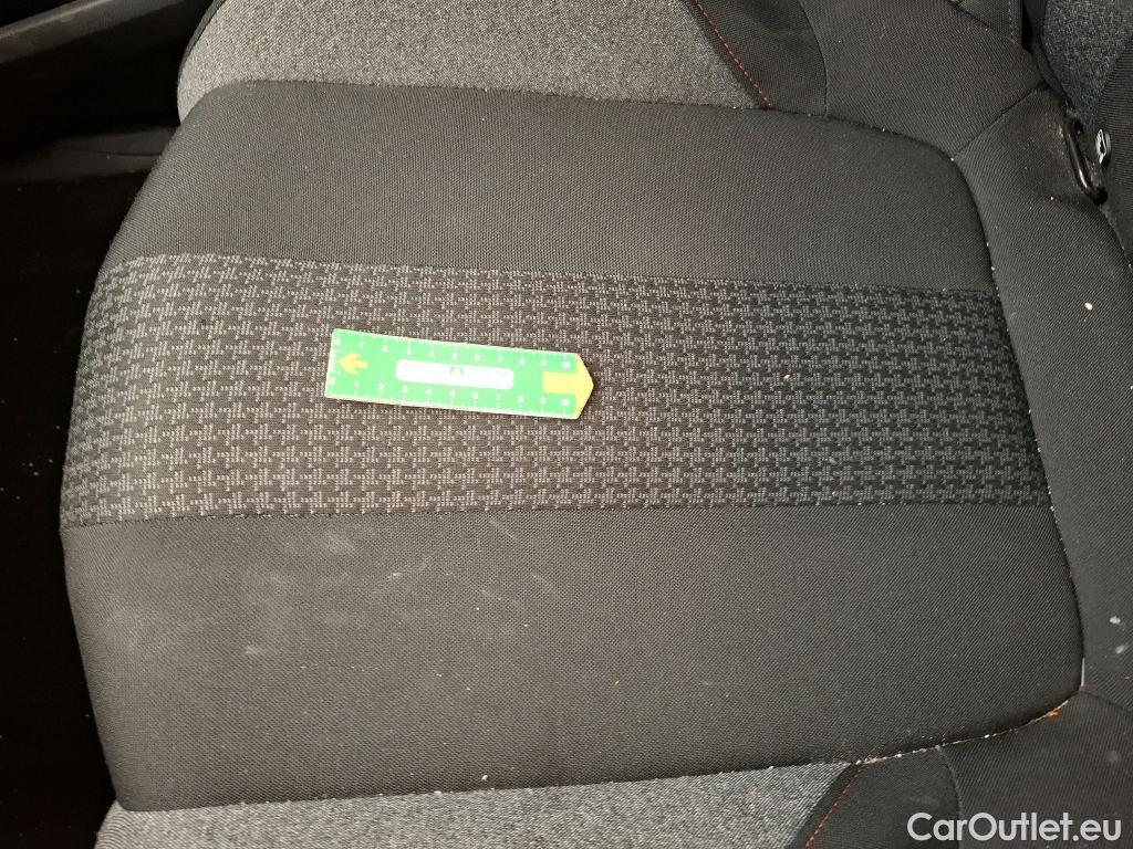  Peugeot  3008  Active Business 1.5 HDi 130CV BVA8 E6d #5