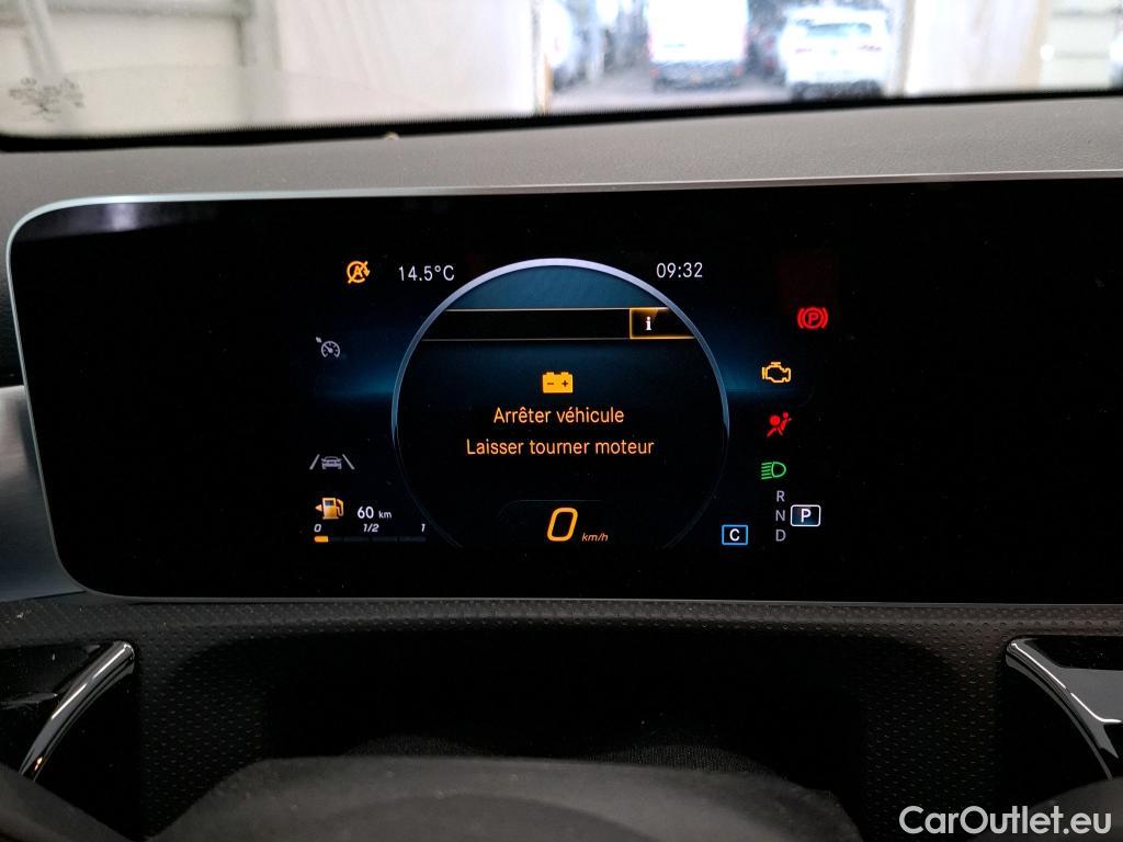  Mercedes  A-Klasse MERCEDES BENZ Classe A Compact 5p Berline A 200 AMG Line 7G DCT #11