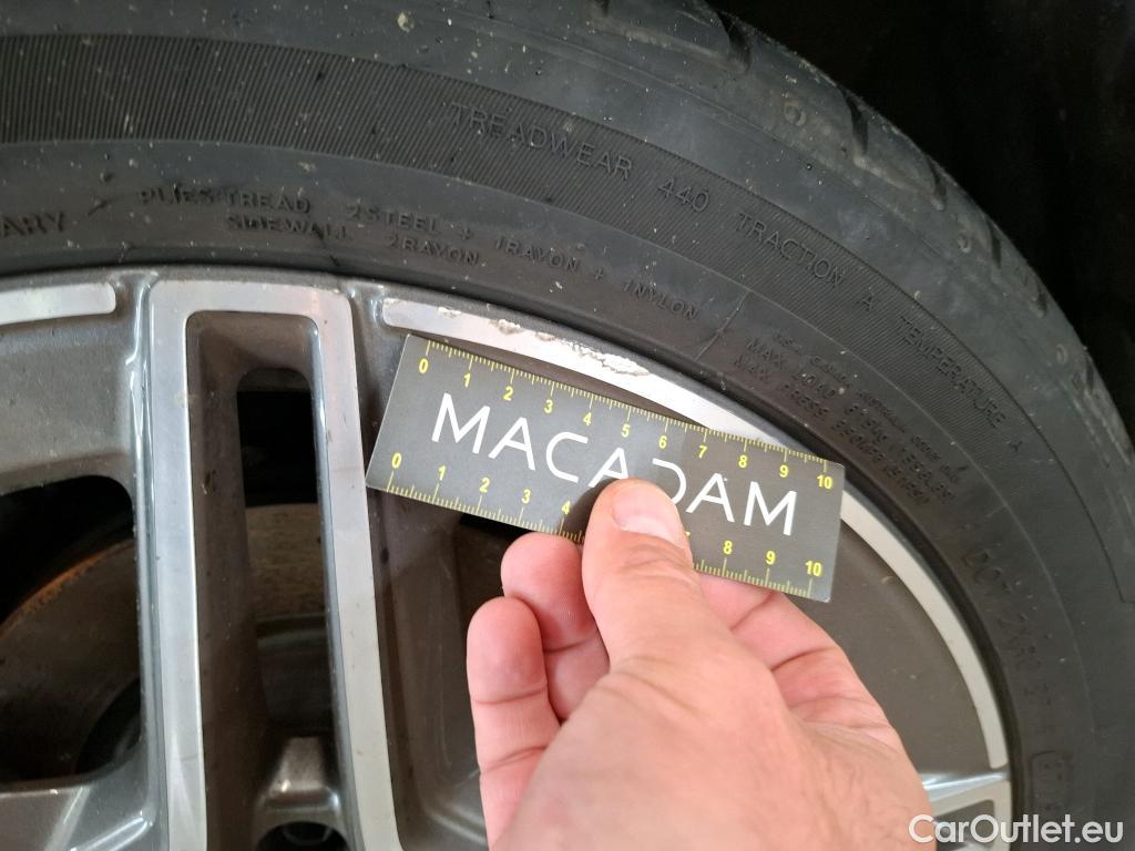  Mercedes  A-Klasse MERCEDES BENZ Classe A Compact 5p Berline A 200 AMG Line 7G DCT #9