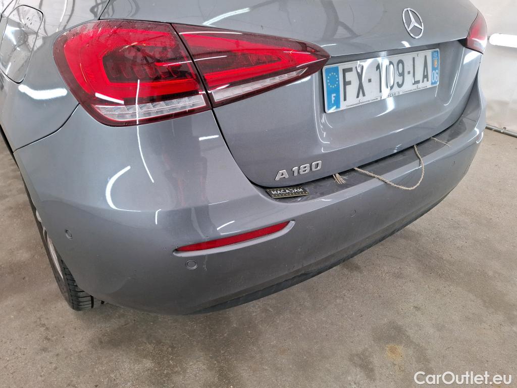 Mercedes  A-Klasse MERCEDES-BENZ Classe A Compact / 2018 / 5P / Berline A 180 Business Line 7G-DCT #8