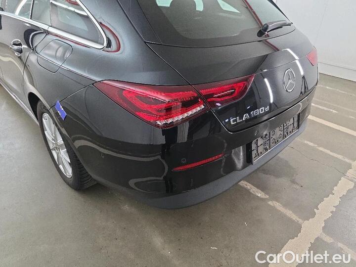 Mercedes  CLA-Klasse CLA Shooting Brake CLA 180 d Business Solution 85kW/116pk  5D/P Man-6 #29