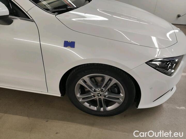 Mercedes  CLA-Klasse CLA CLA 200 d DCT Business Solution 110kW/150pk  4D/P Auto-7 #22