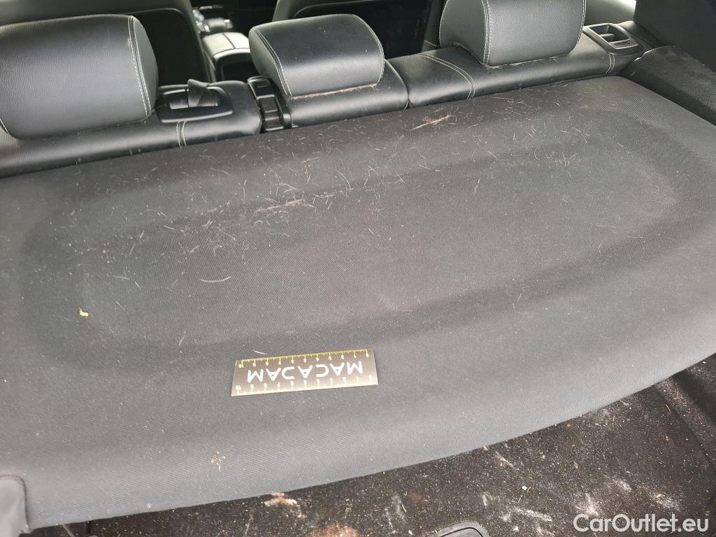 Mercedes  A-Klasse MERCEDES-BENZ Classe A Compact / 2018 / 5P / Berline A 180 Business Line 7G-DCT #23