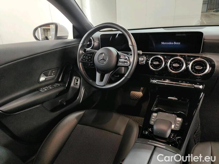 Mercedes  CLA-Klasse CLA CLA 200 d DCT Business Solution 110kW/150pk  4D/P Auto-7 #5
