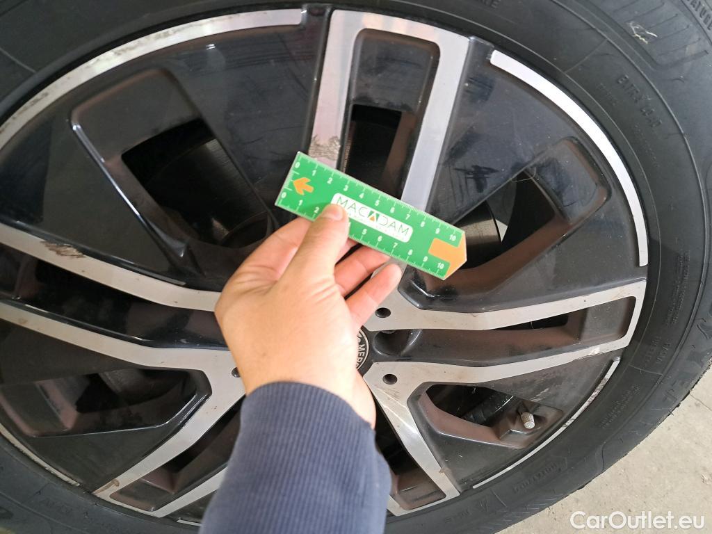 Mercedes  GLA MERCEDES-BENZ  / 2020 / 5P / SUV 1.3  250 e BUSINESS LINE DCT #7