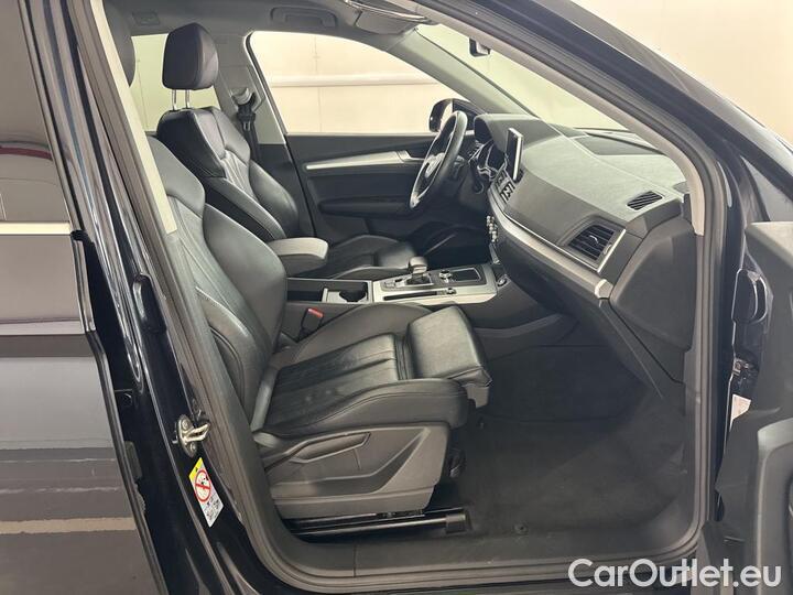 Audi  Q5  Business Edition 30 TDI 100kW/136pk  5D/P Auto-7 #13