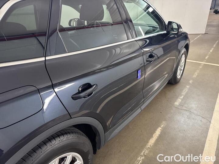 Audi  Q5  Business Edition 30 TDI 100kW/136pk  5D/P Auto-7 #64