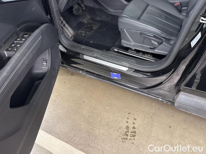Audi  Q4 E-Tron  45 e-tron Attraction 210kW/286pk 5D/P Auto-1 #20