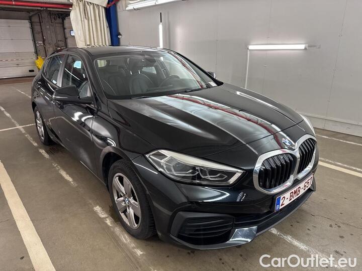 Bmw  Serie 1 1 Reeks Hatch 118iA (100 kW) 100kW/136pk  5D/P Auto-7 #2