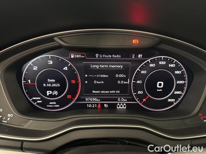 Audi  Q5  Business Edition 30 TDI 100kW/136pk  5D/P Auto-7 #17