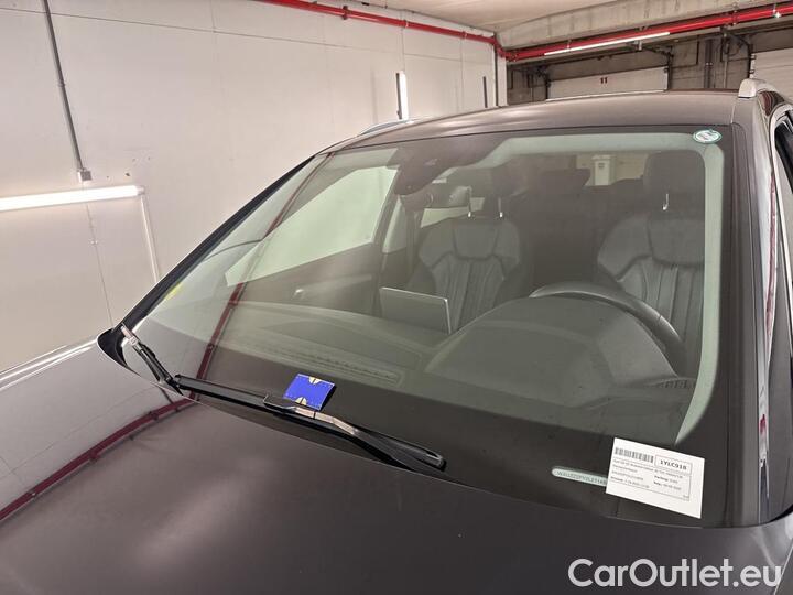 Audi  Q5  Business Edition 30 TDI 100kW/136pk  5D/P Auto-7 #89