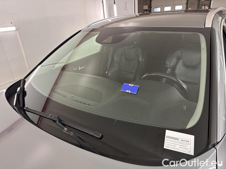 Volvo  V60  D3 Geartronic Momentum Pro 110kW/150pk  5D/P Auto-8 #23