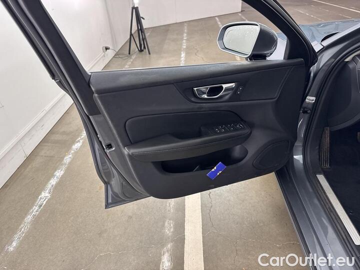 Volvo  V60  D3 Geartronic Momentum Pro 110kW/150pk  5D/P Auto-8 #14