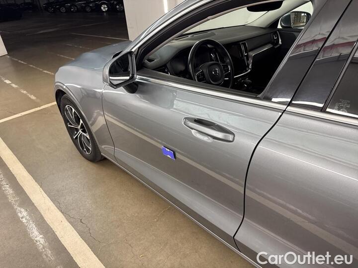 Volvo  V60  D3 Geartronic Momentum Pro 110kW/150pk  5D/P Auto-8 #42