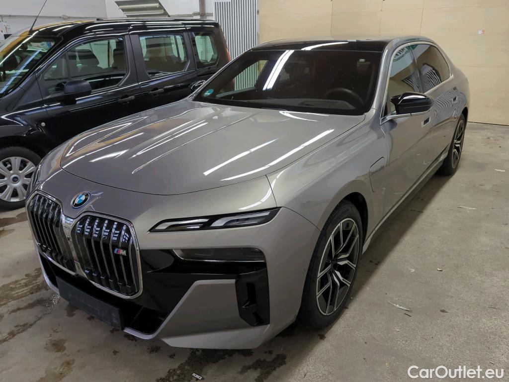 Bmw  Serie 7 Baureihe 7 Lim M760 e xDrive 3.0 420KW AT8 E6d #1