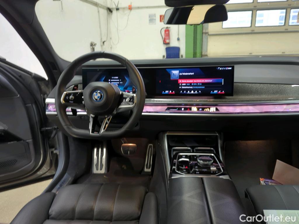 Bmw  Serie 7 Baureihe 7 Lim M760 e xDrive 3.0 420KW AT8 E6d #12