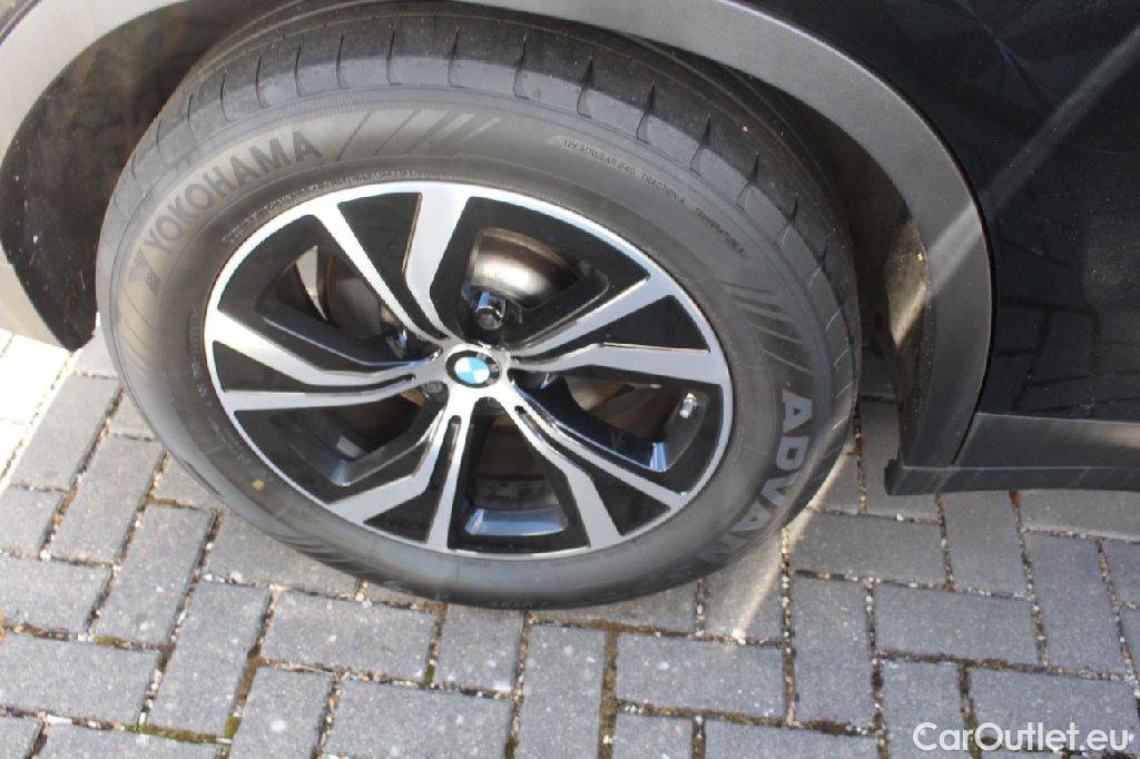 Bmw  X3 Baureihe  xDrive 30 e Advantage 2.0 215KW AT8 E6d #51