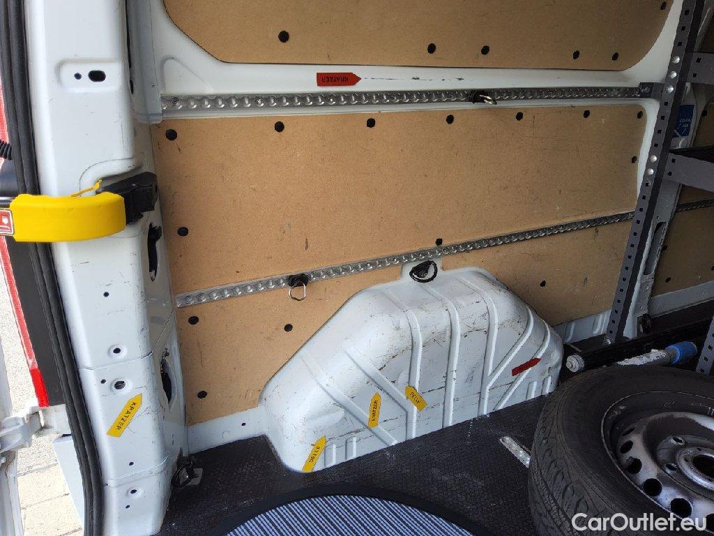 Ford  Transit  Custom Kasten 300 L2 Trend 2.0 TDCi 77KW MT6 E6d #47
