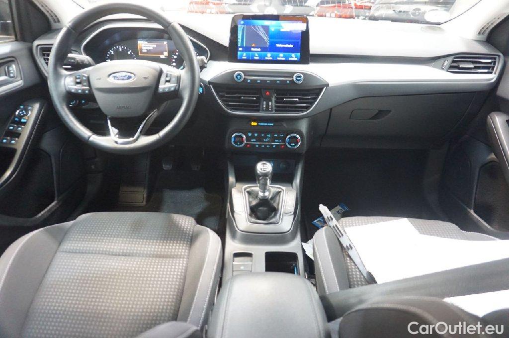 Ford  Focus  Lim. Cool & Connect 1.5 EcoBlue 70KW MT6 E6dT #3