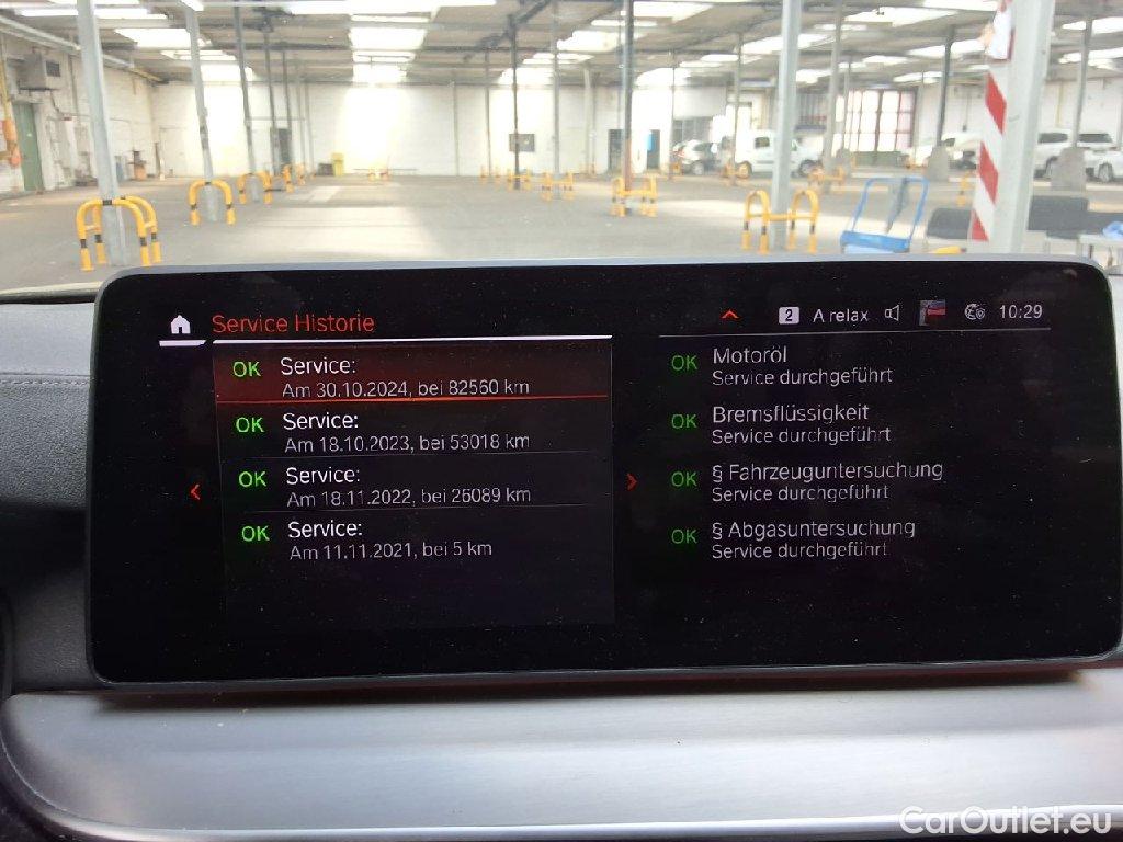 Bmw  Serie 5 Baureihe 5 Touring 520 d Luxury Line 2.0 140KW AT8 E6d #67
