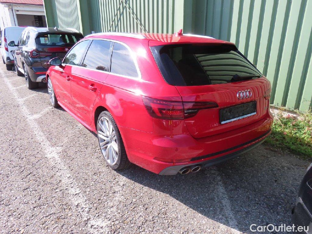 Audi  A4  Avant quattro design 3.0 TDI 200KW AT8 E6 #9