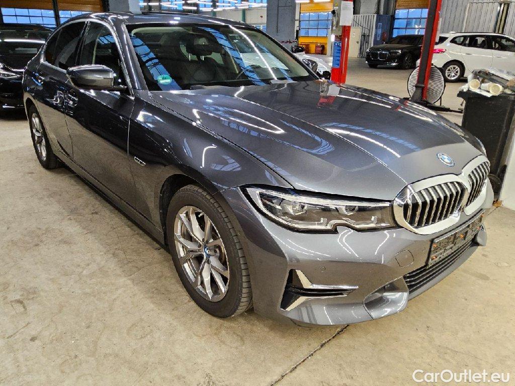 Bmw  Serie 3 Baureihe 3 Lim. 320 e Luxury Line 2.0 150KW AT8 E6d #7