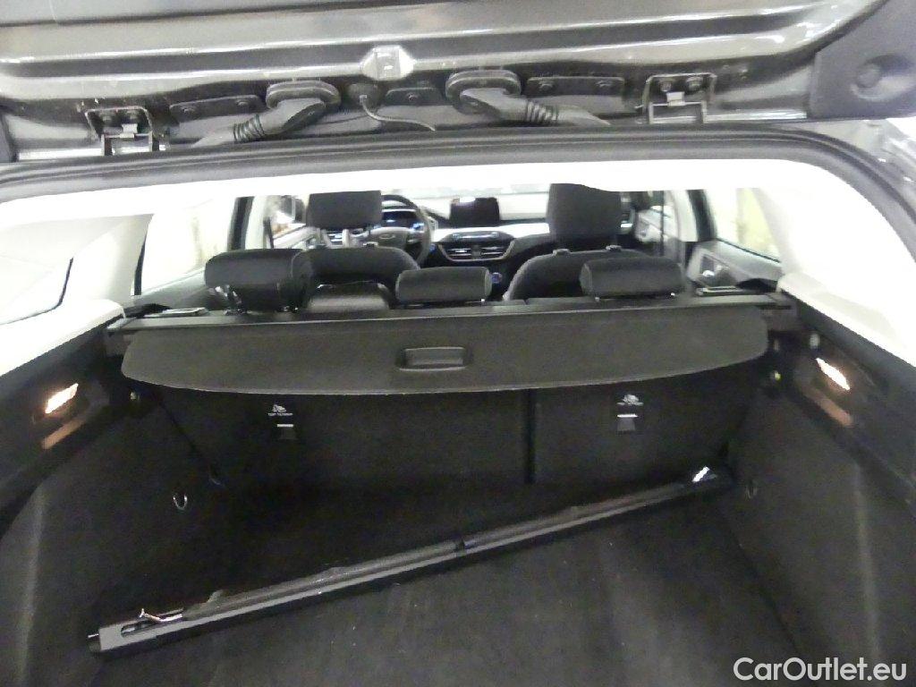 Ford  Focus  Turnier Cool&Connect 1.5 EcoBlue 88KW AT8 E6dT #12